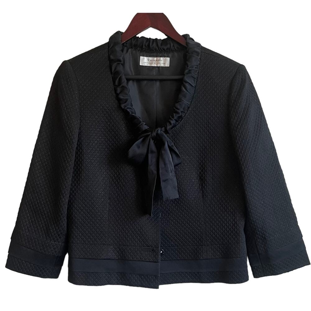 Tahari Women Cropped Jacket Silk Trim Embossed Texture Career Event Evening Wear
